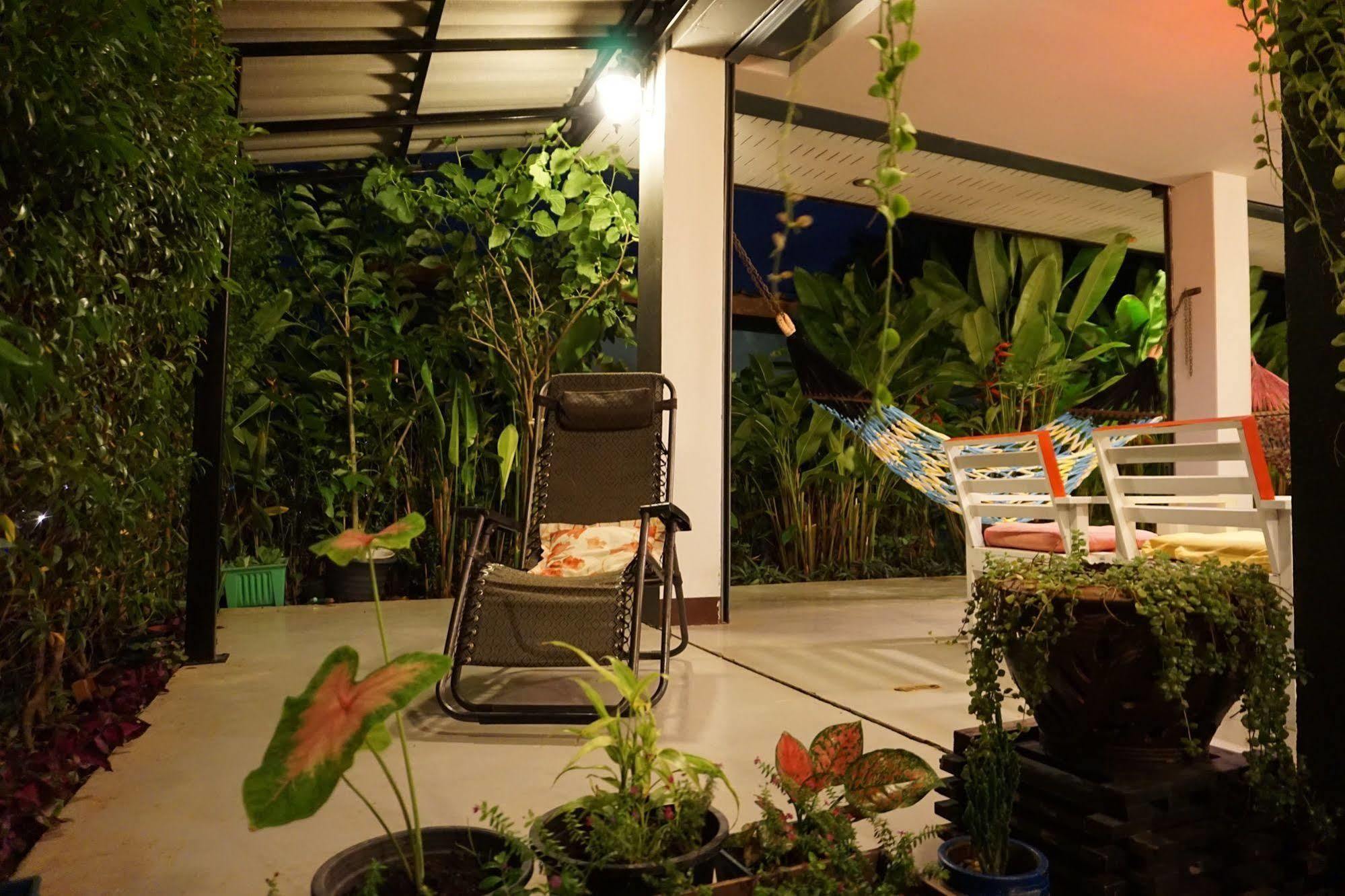 Hotel Lom La Lanta Ko Lanta Exteriér fotografie